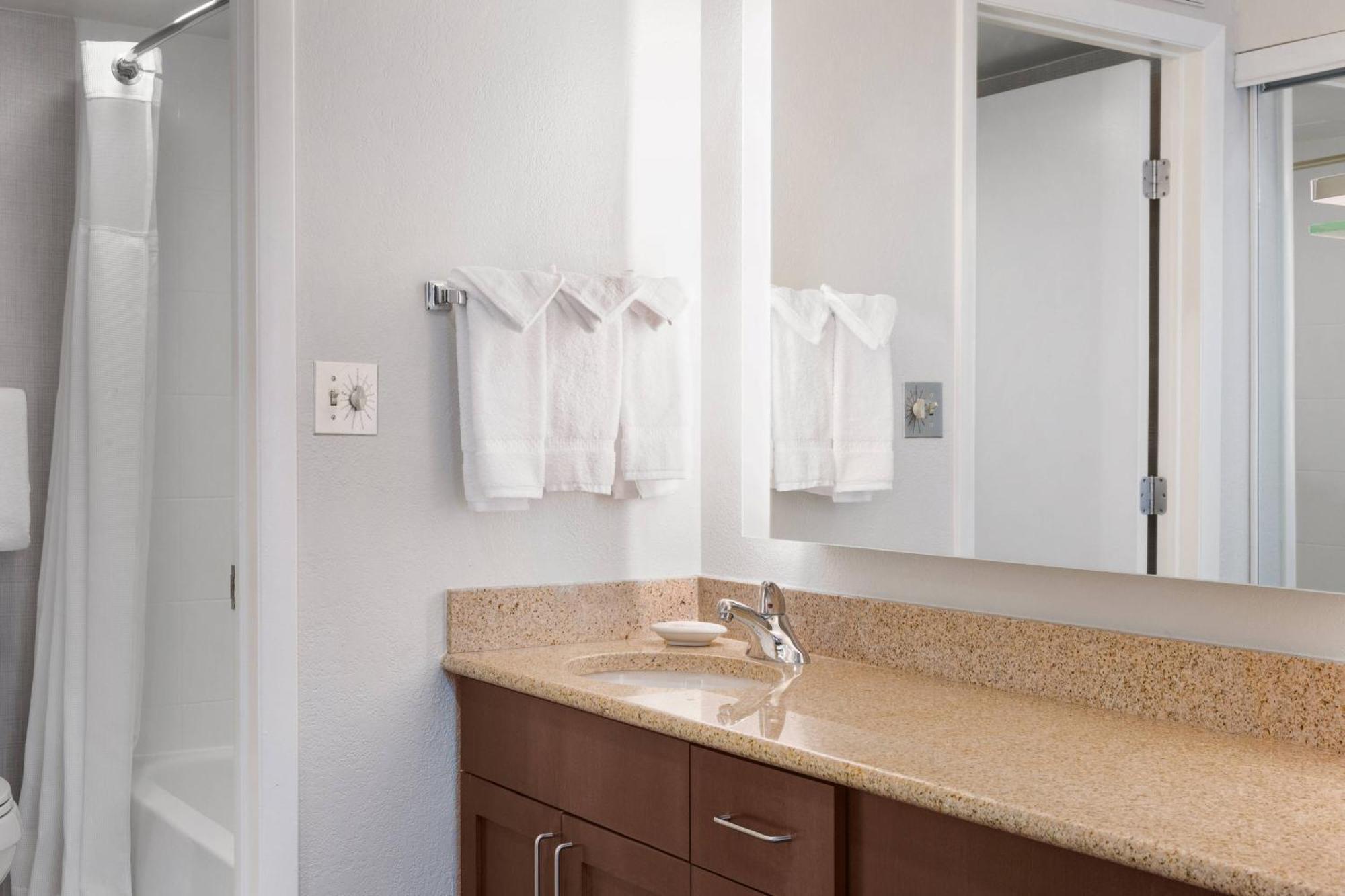 Residence Inn Philadelphia Willow Grove Horsham Εξωτερικό φωτογραφία